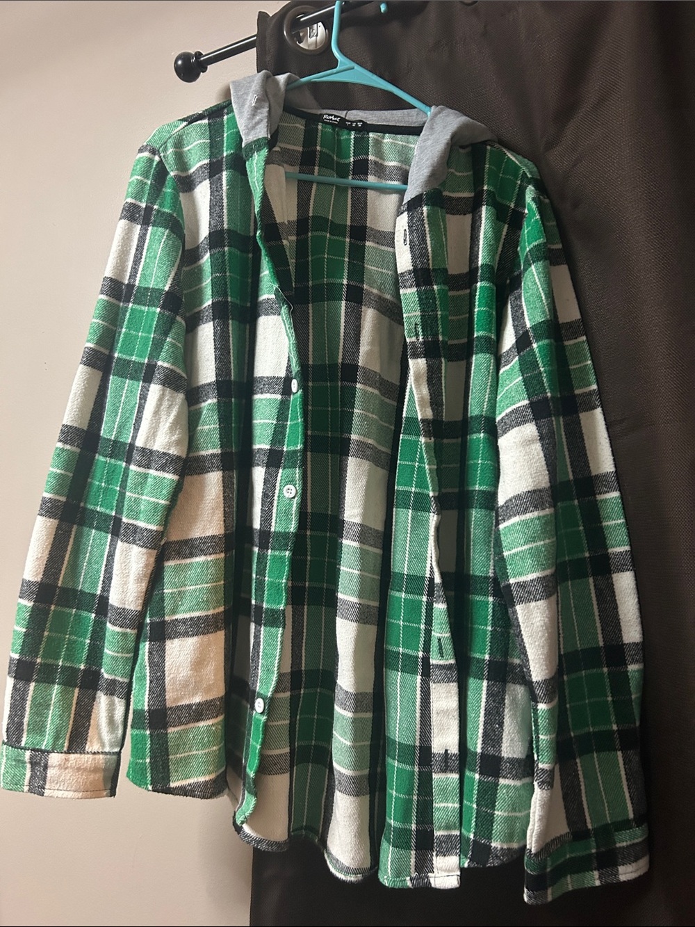Women’s large hooded shacket